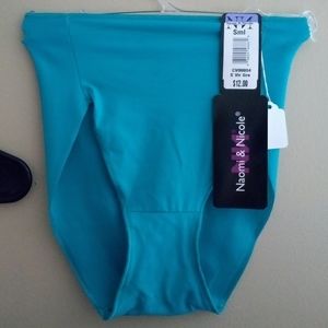 NWT Naomi & Nicole Brief Hi-Cut Panties